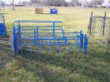 DUREBOL FINGER-BAR FARROWING CRATE
