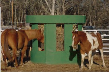 TALL HORSE FEEDER
