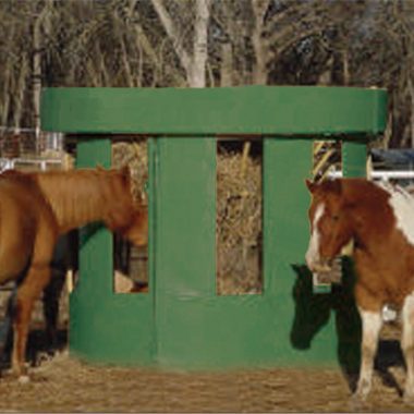 TALL HORSE FEEDER